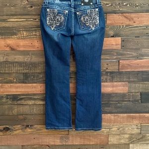 Women’s Miss Me jeans